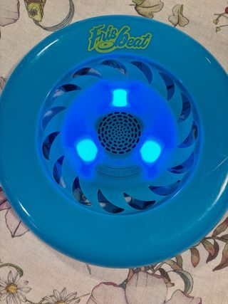 Frisbee con luci e speaker incorporato Frisbeat
