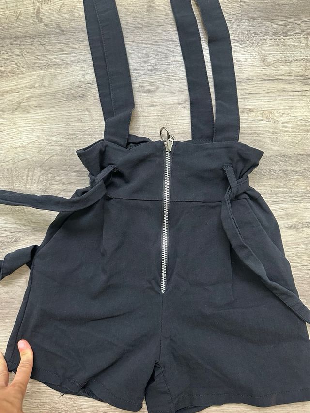 Peto corto negro - como nuevo