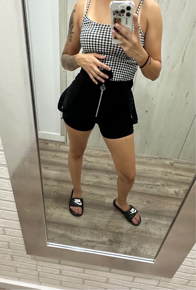 Peto corto negro - como nuevo