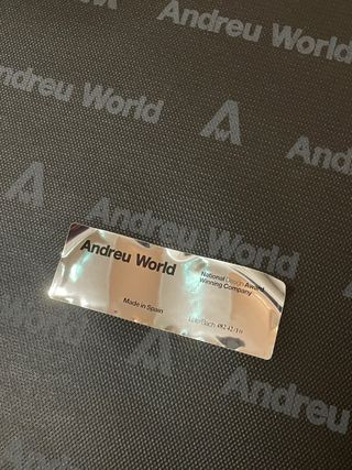 6 sillas Anna Andreu World.