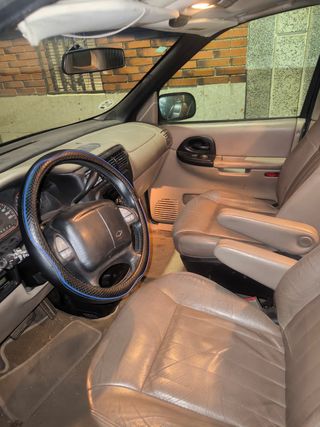 Chevrolet Trans Sport 2001