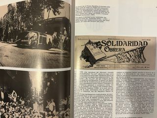 3 llibres d'identitat i història