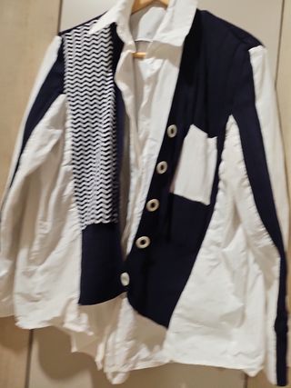 Chaqueta-camisa blanca y azul