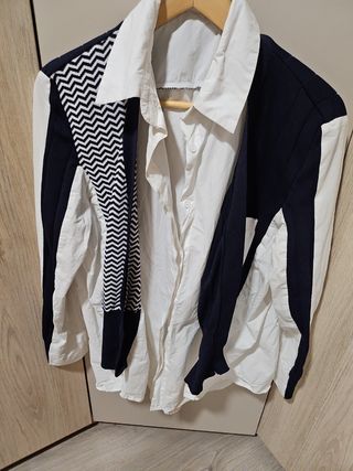 Chaqueta-camisa blanca y azul
