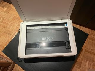Impresora Epson XP-247 blanca