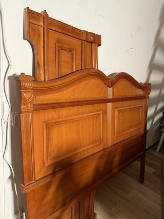Cabecero cama madera marrón