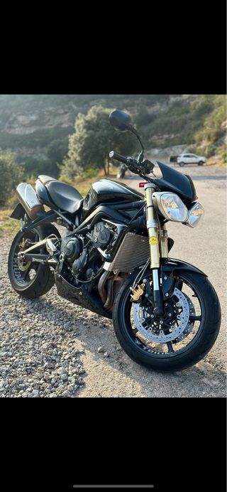 Triumph Street Triple 675