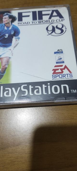 FIFA 98 Road to World Cup - PlayStation