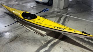 Kayak amarillo Omei - Remo incluido