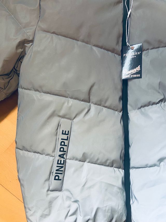 Abrigo reflectante Pineapple