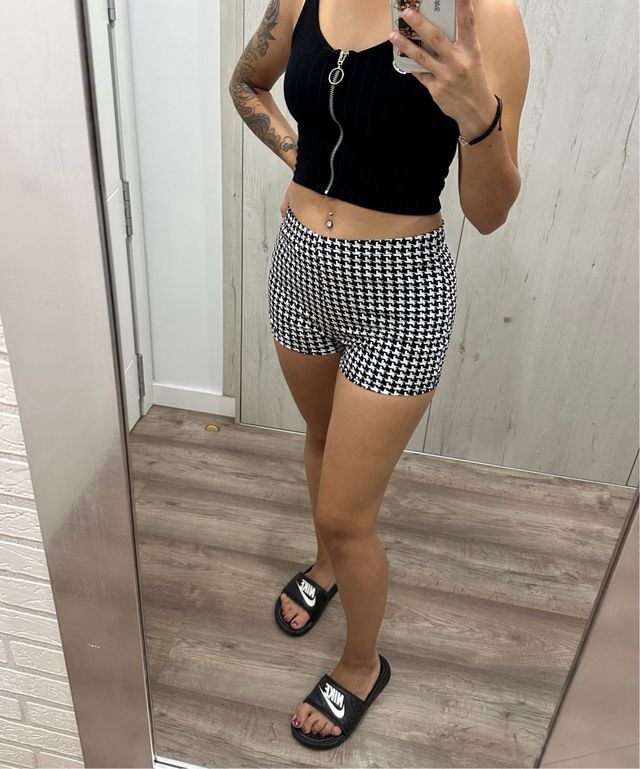 Pantalones cortos de cuadros talla M