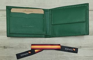 REBAJA: CARTERA EN PIEL BILLETERA VERDE ESPAÑA+ PU