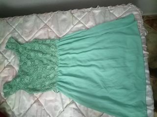 Vestido Azul turquesa.