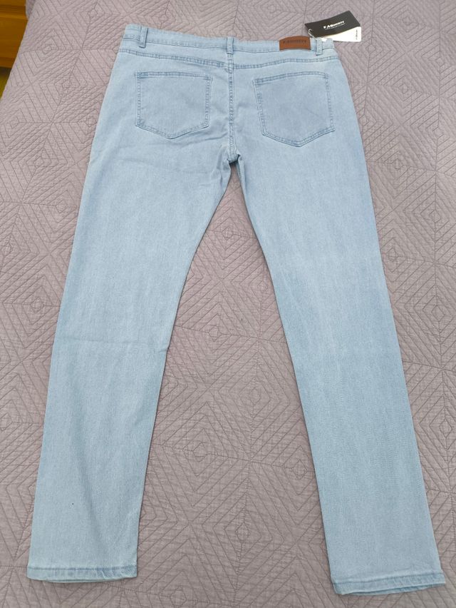 Pantalones vaqueros ajustados - Talla 36/46 