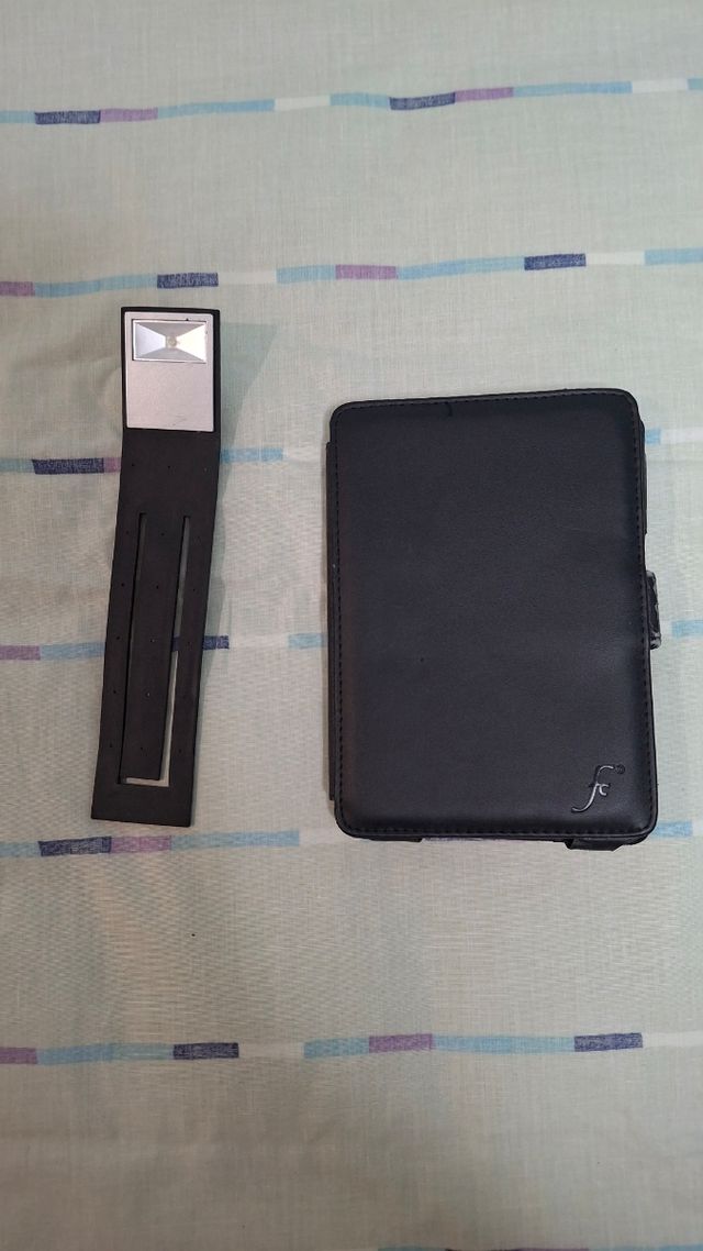 Funda Kindle 4 con luz LED