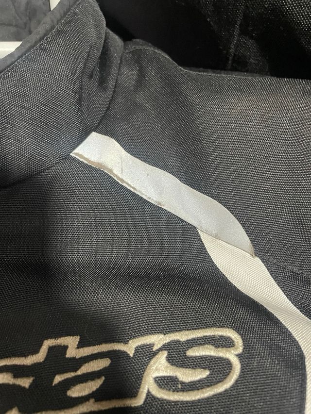 Chaqueta Alpinestars negra