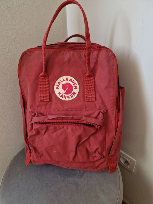 Mochila Fjällräven Kånken roja