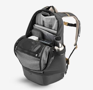 Mochila Quechua senderismo 30L gris