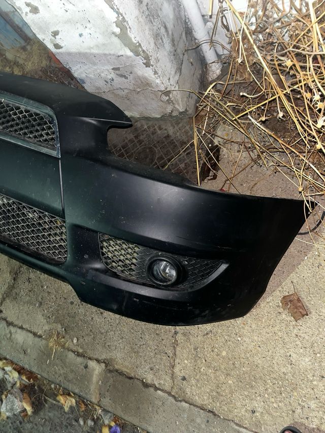 Paragolpes Mitsubishi Lancer Evo