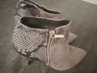 Botins de Mulher Glória Ortiz Cinza Usados