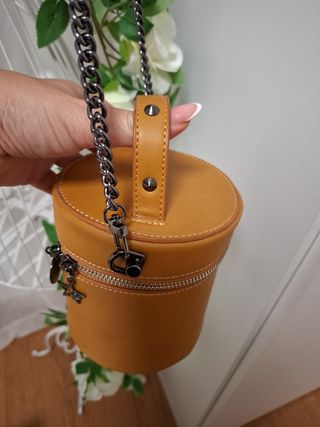 Borsetta a secchiello senape