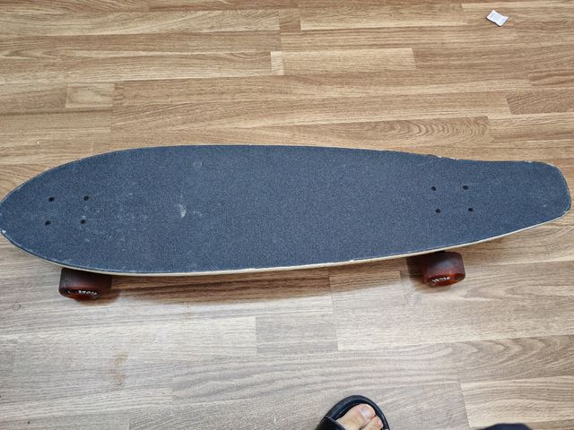 Patineta Globe Longboard buen estado