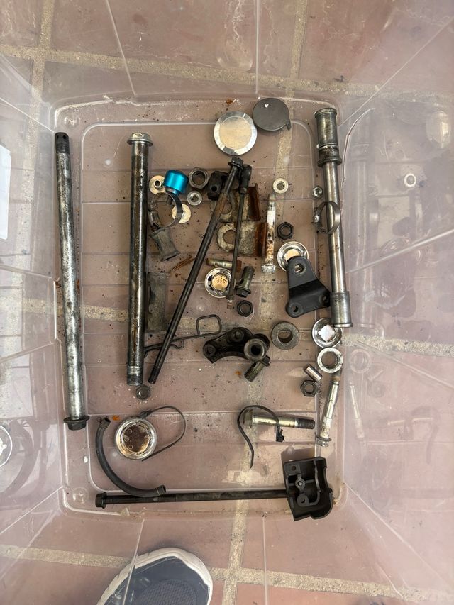 Piezas Kawasaki ZZR 600