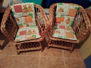 2 Sillones mimbre infantiles