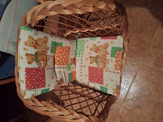 2 Sillones mimbre infantiles