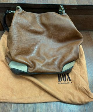 BOLSO DE PIEL BOX SAN SEBASTIÁN