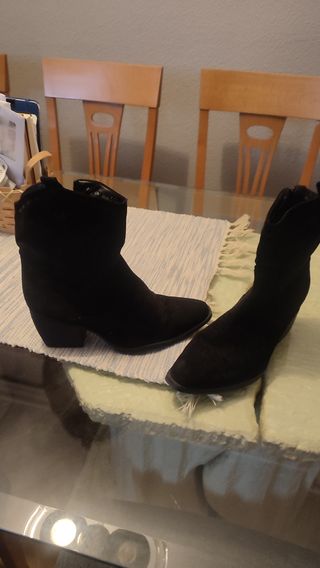 Botines negros ante - talla 41