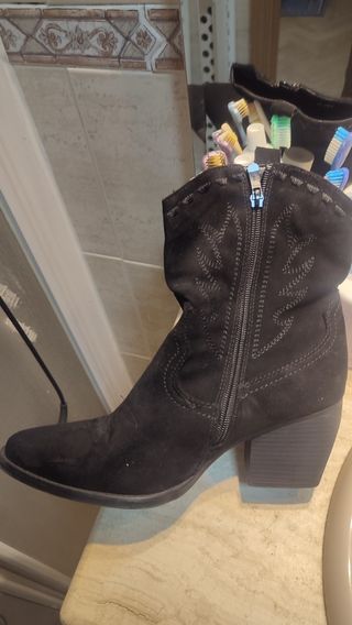 Botines negros ante - talla 41