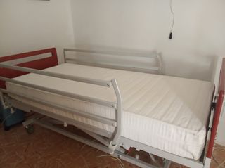 Cama articulada Invacare geriátrica