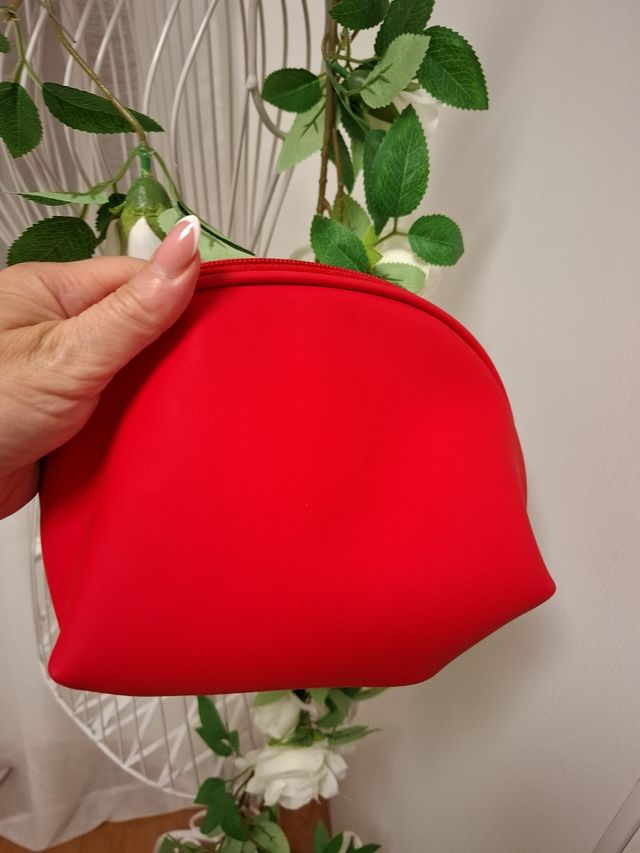 Borsa Carpisa a mano bianca e rossa