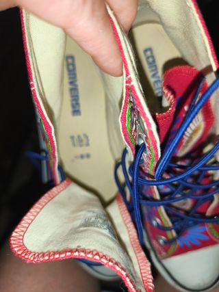 Converse pintadas a mano