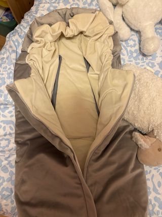 Saco Bebé Babyzen YOYO 0+ gris y beige 