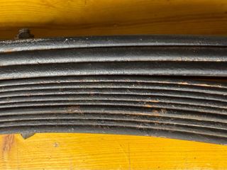 Ballesta trasera Land Rover 88
