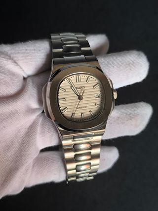 Reloj Seiko Nautilus - Blanco y Plata