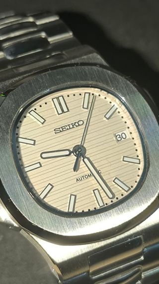 Reloj Seiko Nautilus - Blanco y Plata