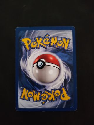 Beedrill 17/102 - Carta Pokémon
