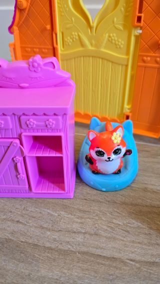 Casita Enchantimals: ¡Adorable hogar!