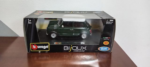 Mini Cooper Burago 1:24 Collezione Bijoux