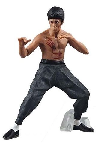 Una collezione di 4pcs di figurine di Bruce Lee