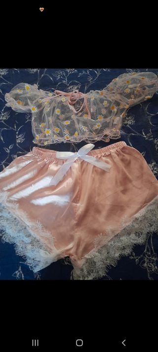 Completino notte rosa e bianco