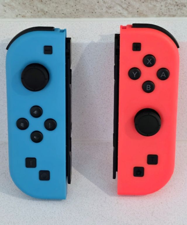 Soporte para mandos de Nintendo Switch