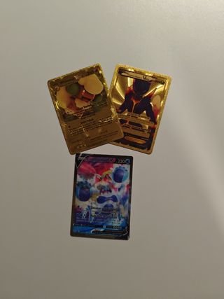 Cartas Pokémon Doradas falsas