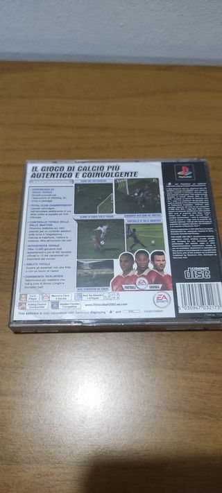 FIFA Football 2003 - PlayStation