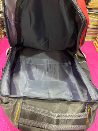 Mochila Grupo Promochina - Roja y Negra