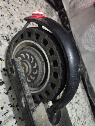 Patinete eléctrico Carga buena y duradera