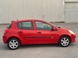 Renault Clio 2006